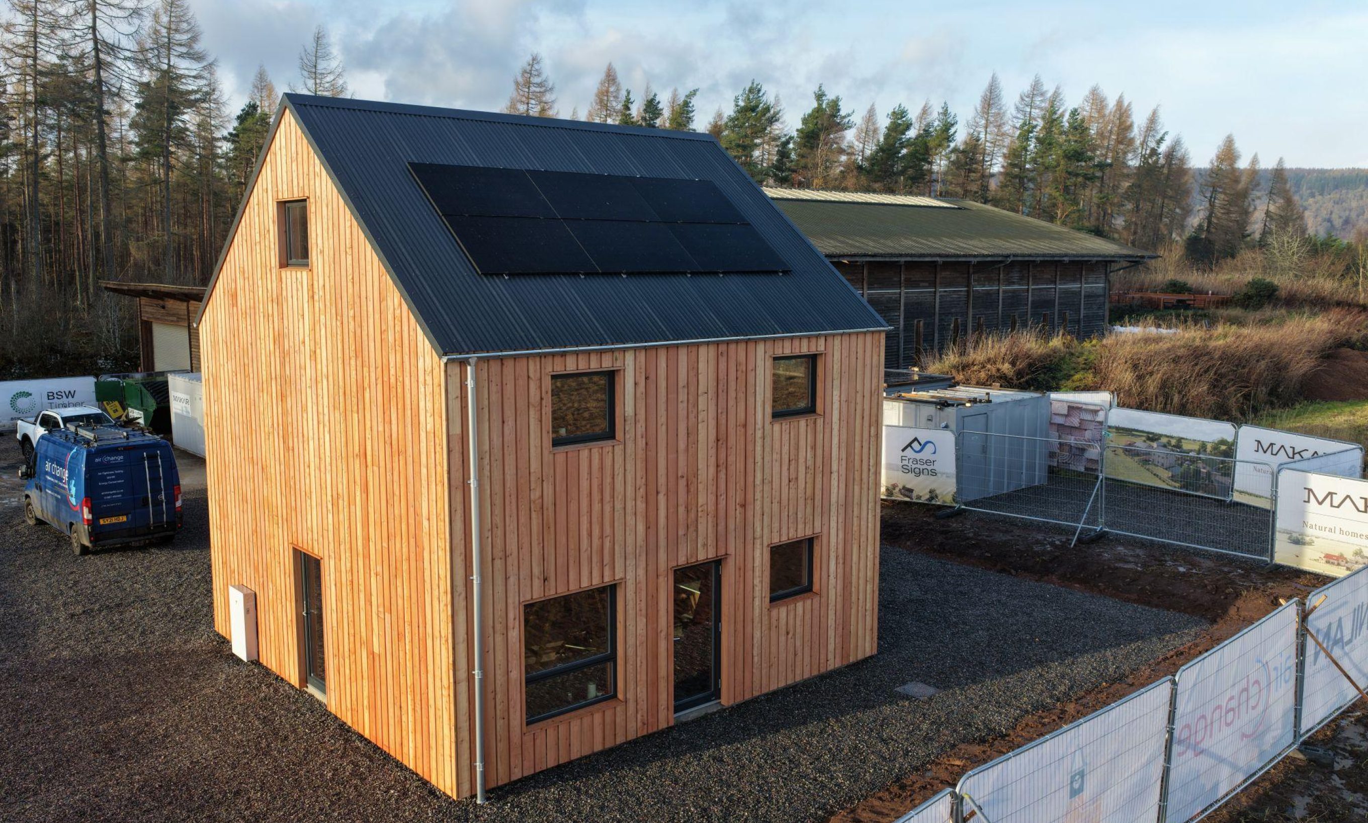 MAKAR completed prototype house front resized